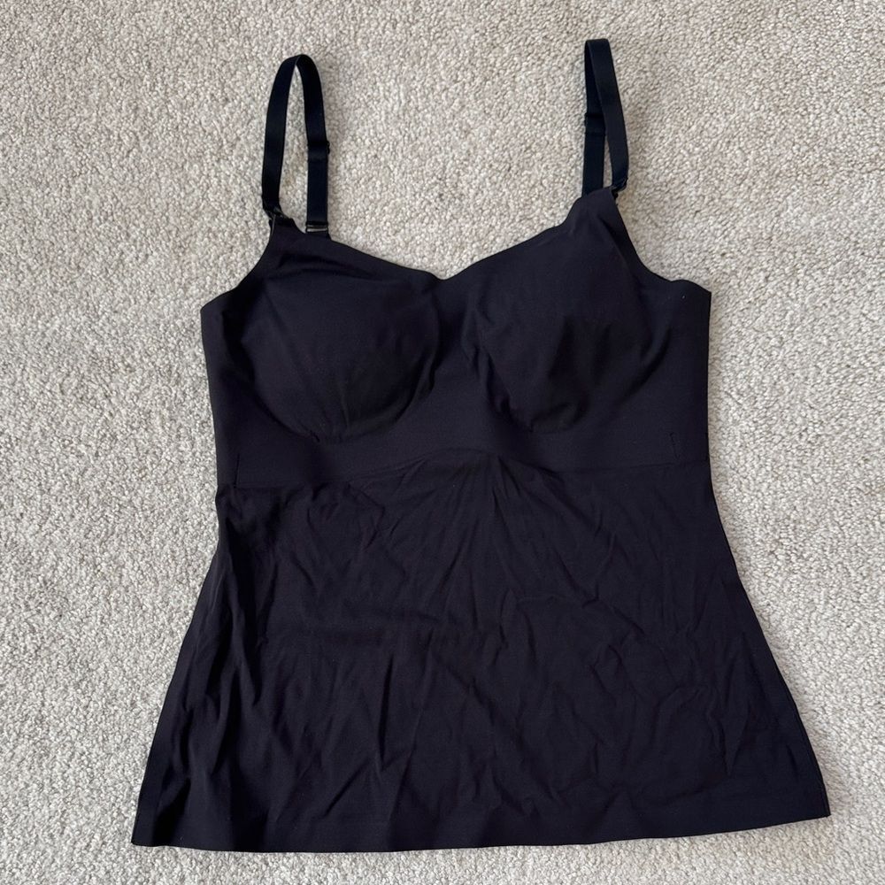 knix Nursing Tank Top Wireless Built-in Bra Black SzL